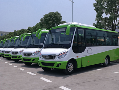 华新HM6720系列天然气客车 批量交付安徽六安公交